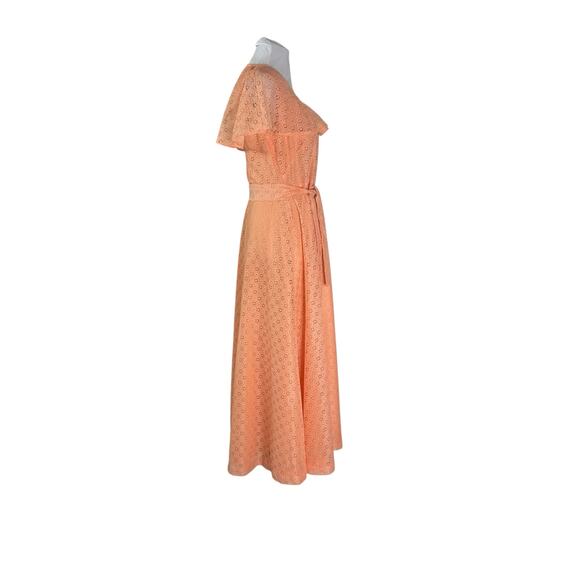 Vintage 1970s Peach Eyelet Flutter Sleeve Maxi Formal Dress M - Picture 4 of 6